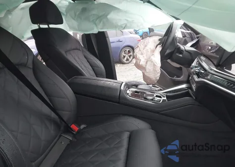 2026 BMW X6 xDrive40I z USA, uszkodzony, nr VIN 5UX33EX08T9186361